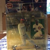 Hasbro Chicago Cubs Sammy Sosa MLB Starting Lineup Elite 2000 Figure with Pacific Trading Card