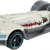 Star Wars: The Last Jedi Hot Wheels Car Ships Millennium Falcon