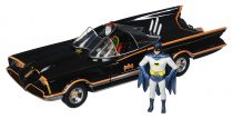 Classic Television Series Batmobile with Batman and Robin 1:24 Scale Metals Die-Cast Vehicle