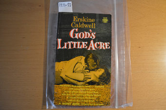 God’s Little Acre Movie Tie-In Edition (Signet S581, May 1958)