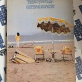 RARE Neil Young On the Beach Lyrics, Sheet Music and Comic Magazine (1974) [84044]