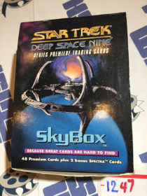 SkyBox Star Trek: Deep Space Nine Series Premiere Trading Card Set of 48 + 2 Bonus Spectra Cards (1993)