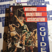 National Basketball Association Official 1973-74 Guide Willis Reed Cover [1112]