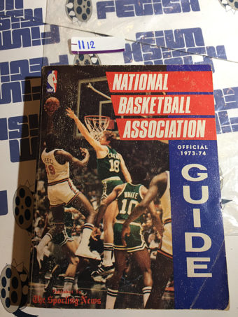 National Basketball Association Official 1973-74 Guide Willis Reed Cover [1112]