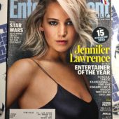 Entertainment Weekly Magazine (Dec. 4, 2015) Jennifer Lawrence [9128]