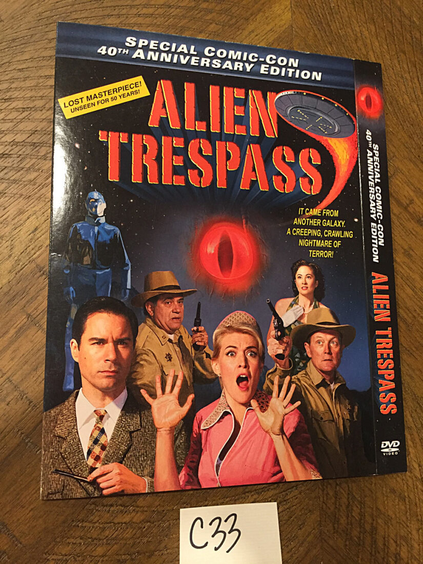 Alien Trespass Special San Diego Comic-Con 40th Anniversary DVD Slipcover (2009) [C33]