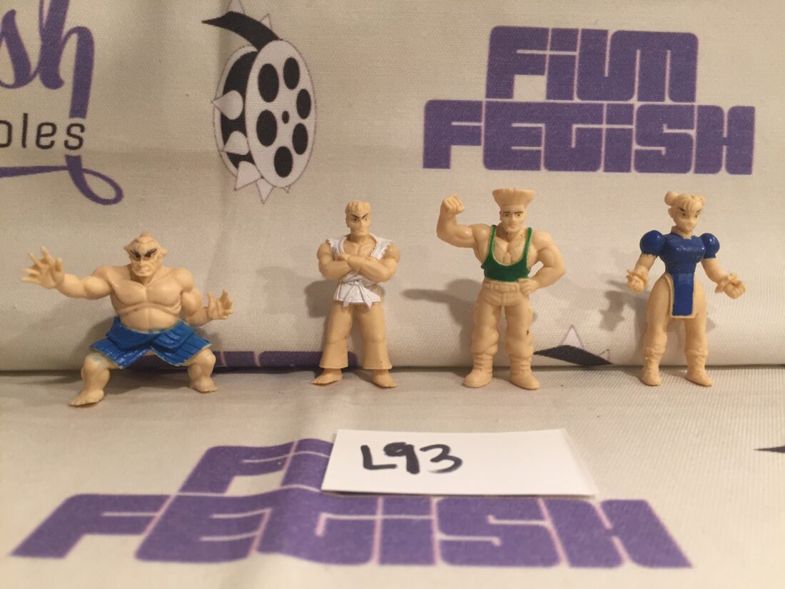 Vintage Bootleg Street Fighter 1 inch Mini Action Figures Gumball Gashapon [L93]