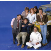 Taxi TV Series Cast Publicity Photo [210906-0075]