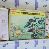 James Bond 007 Thunderball Board Game Milton Bradley (1965) [J05]