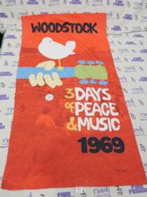 Woodstock 3 Days of Peace & Music (1969) 27×51 Licensed Beach Towel [J84]