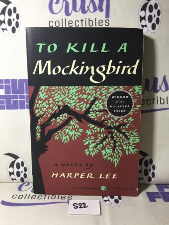 Harper Lee’s To Kill A Mockingbird Softcover Edition [S22]