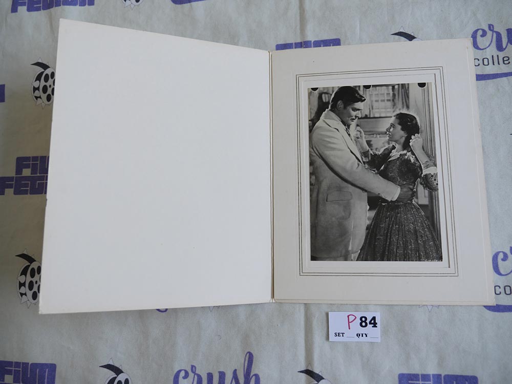 Clark Gable and Vivien Leigh Original 4.25 x 6 inch Postcard Photo Mounted on Mat [P84]