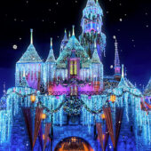 Holidays at the Disneyland Resort (2023)