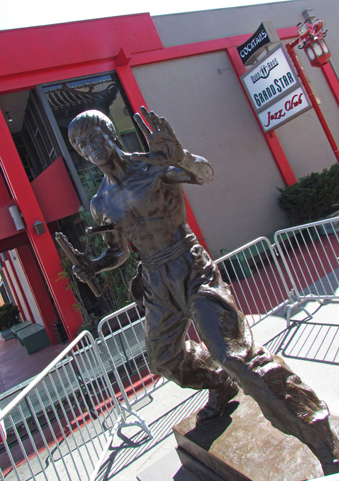bruce-lee-statue-los-angeles-chinatown-images-c